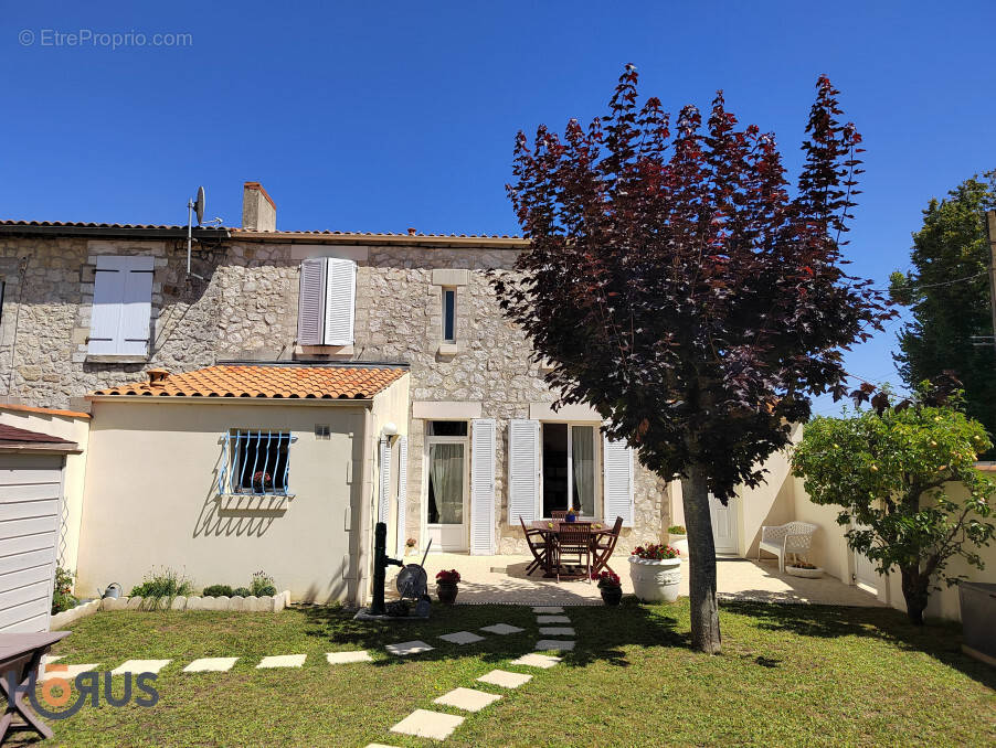 Maison à LA ROCHELLE