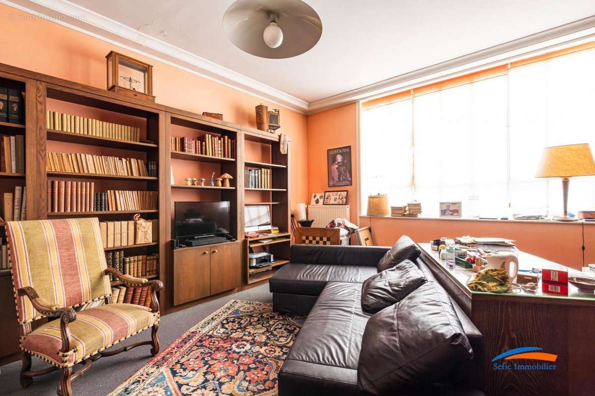   - Appartement à REIMS