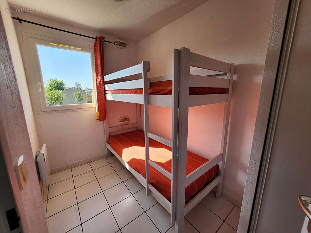 Appartement à SAINT-SATURNIN-LES-AVIGNON