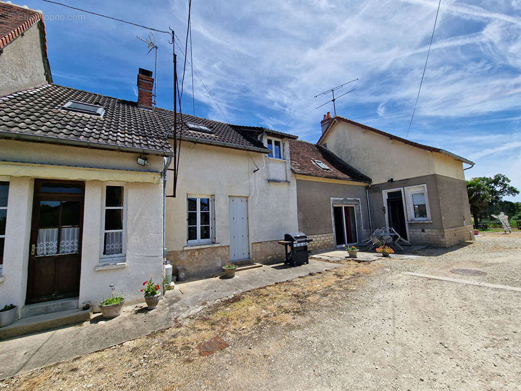 Maison à VICQ-SUR-GARTEMPE