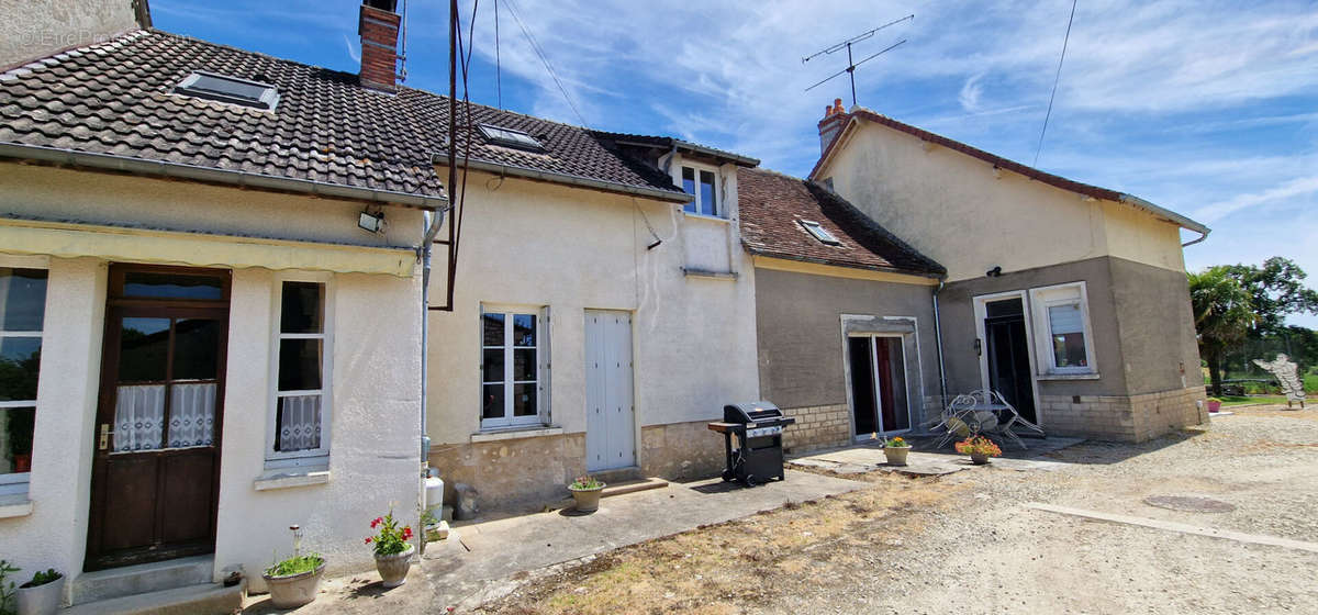 Maison à VICQ-SUR-GARTEMPE