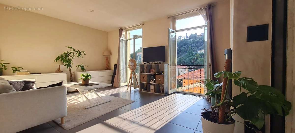 Appartement à MENTON