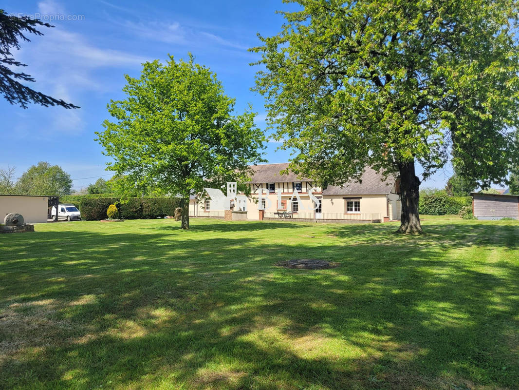 Maison à BERNAY