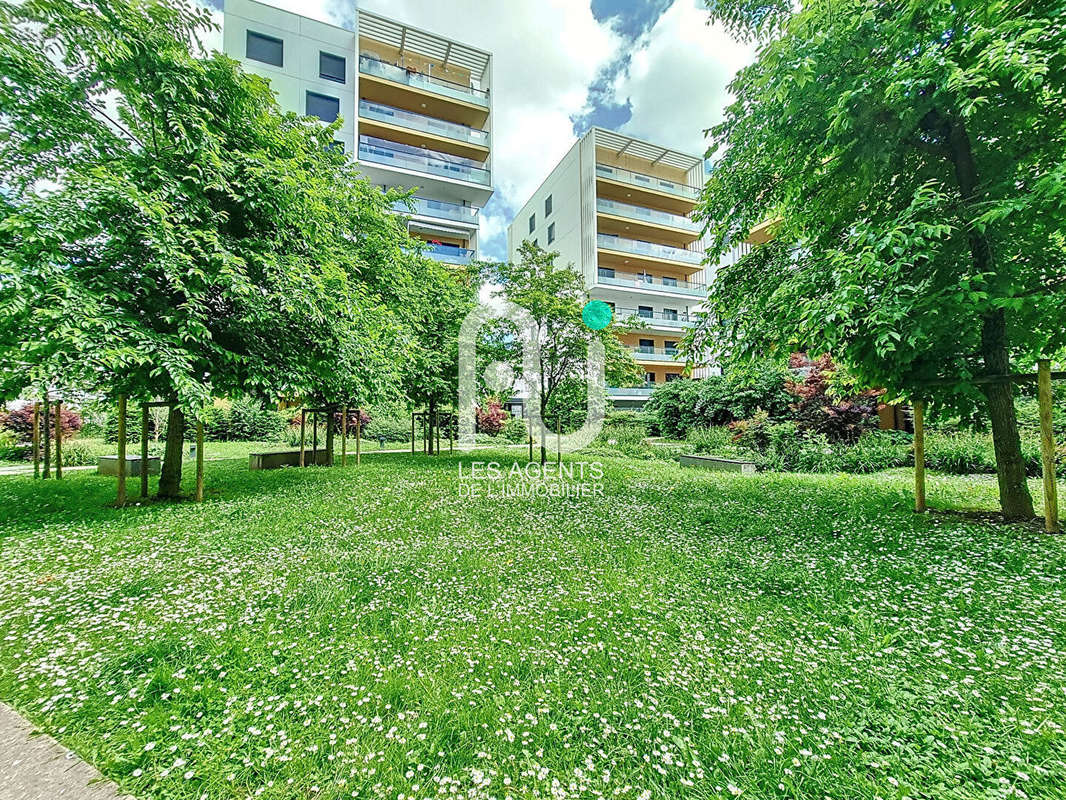 Appartement à GENNEVILLIERS