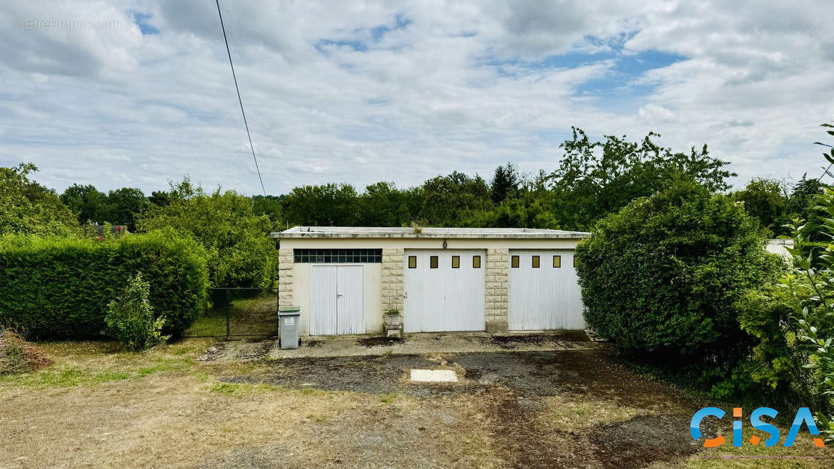 Maison à SAINT-LEU-D&#039;ESSERENT