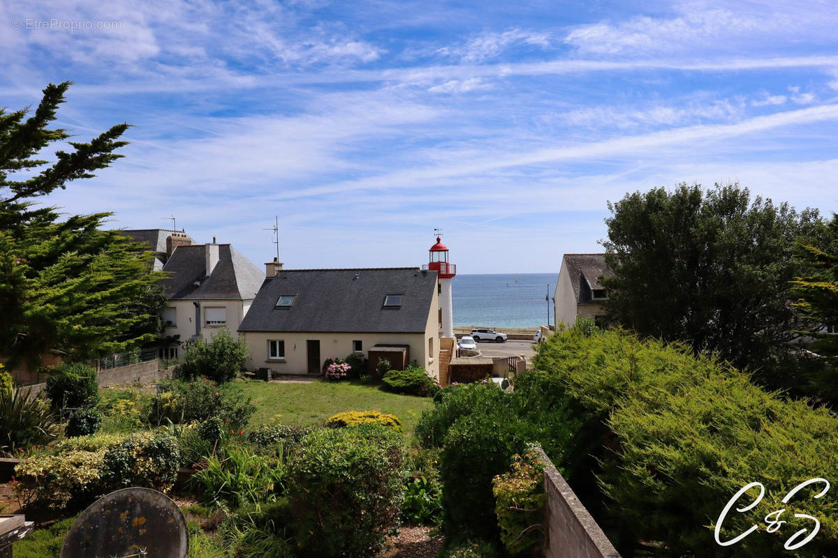 Maison à AUDIERNE