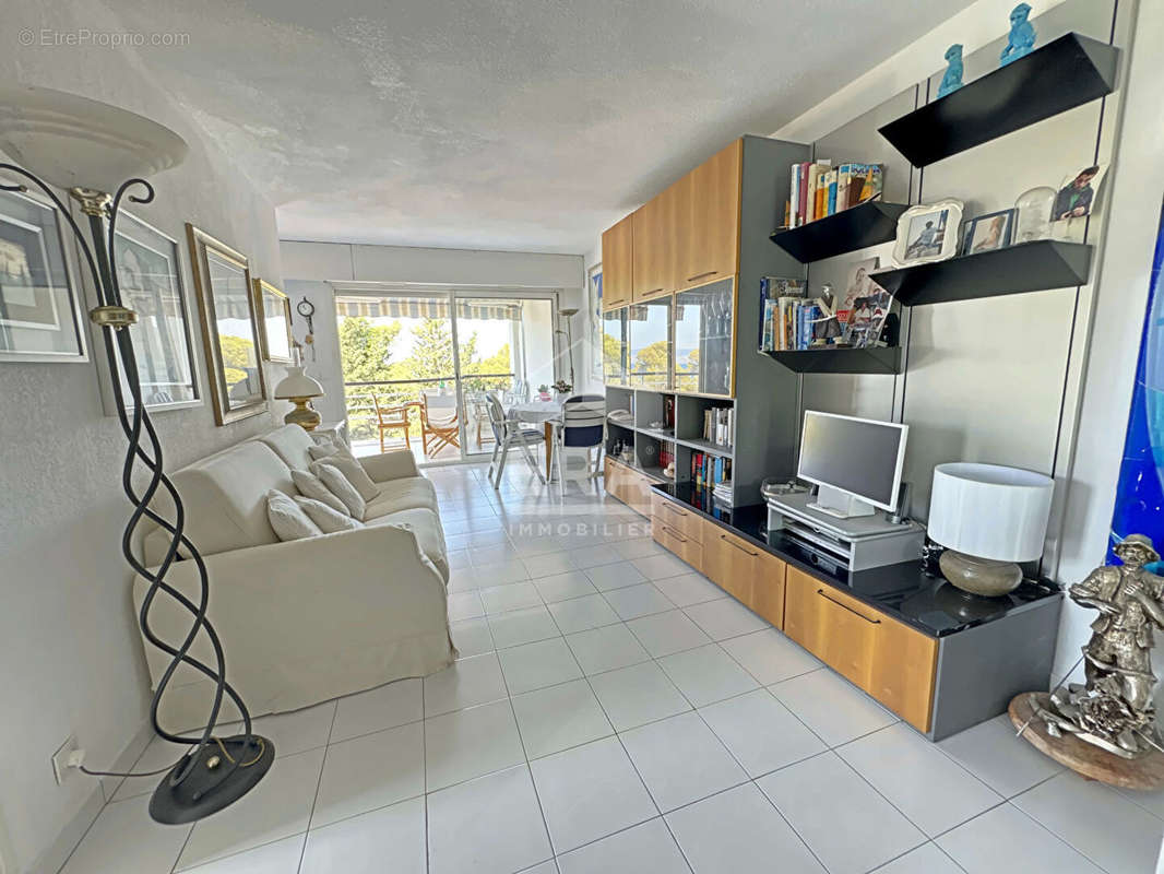 Appartement à SAINT-RAPHAEL