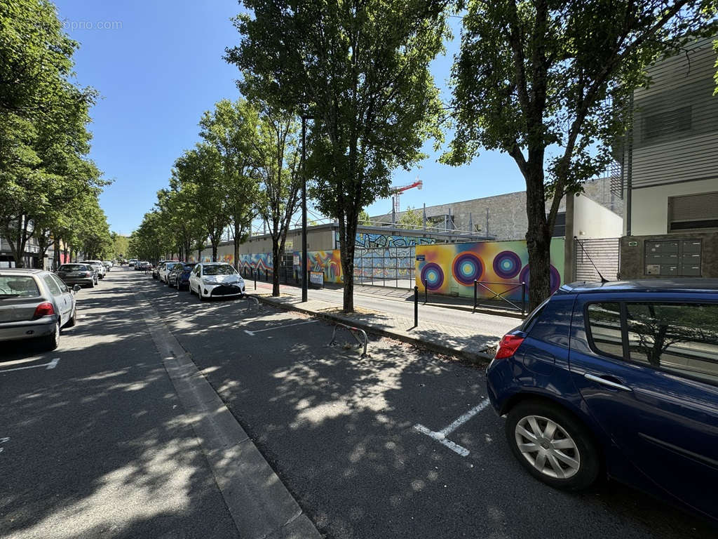 Parking à BORDEAUX