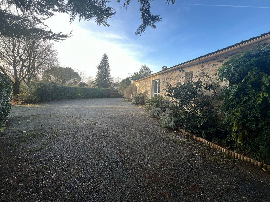 Maison à BOUAYE