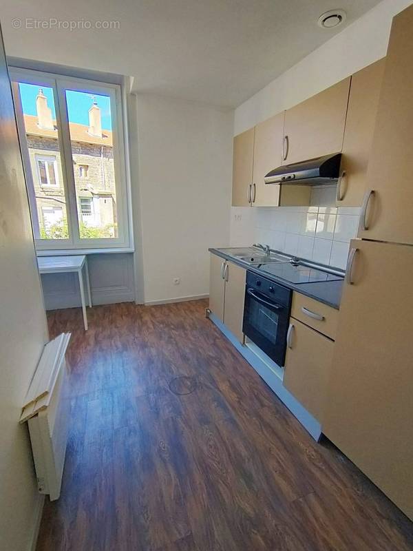 Appartement à SAINT-ETIENNE