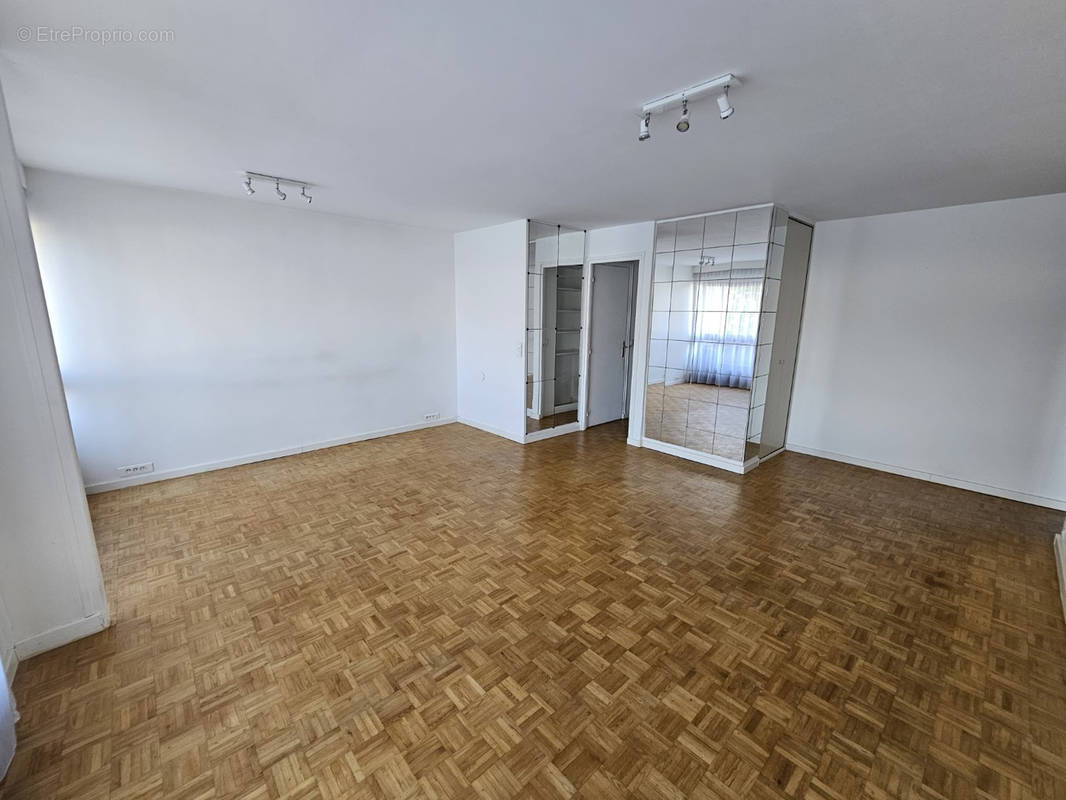 Appartement à CHAMPIGNY-SUR-MARNE