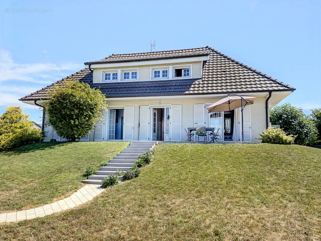 Maison à ANTHY-SUR-LEMAN