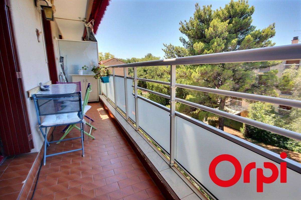 Appartement à MARSEILLE-12E