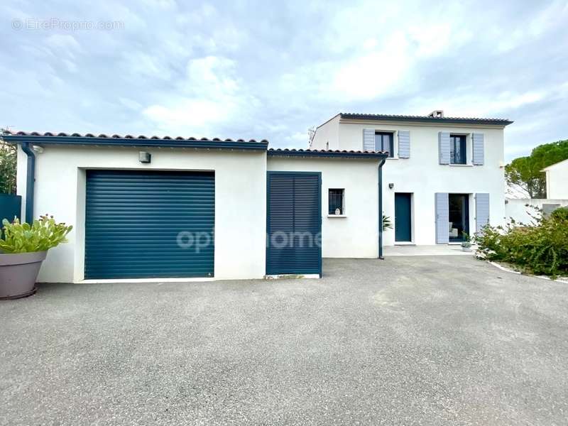 Maison à MAUSSANE-LES-ALPILLES