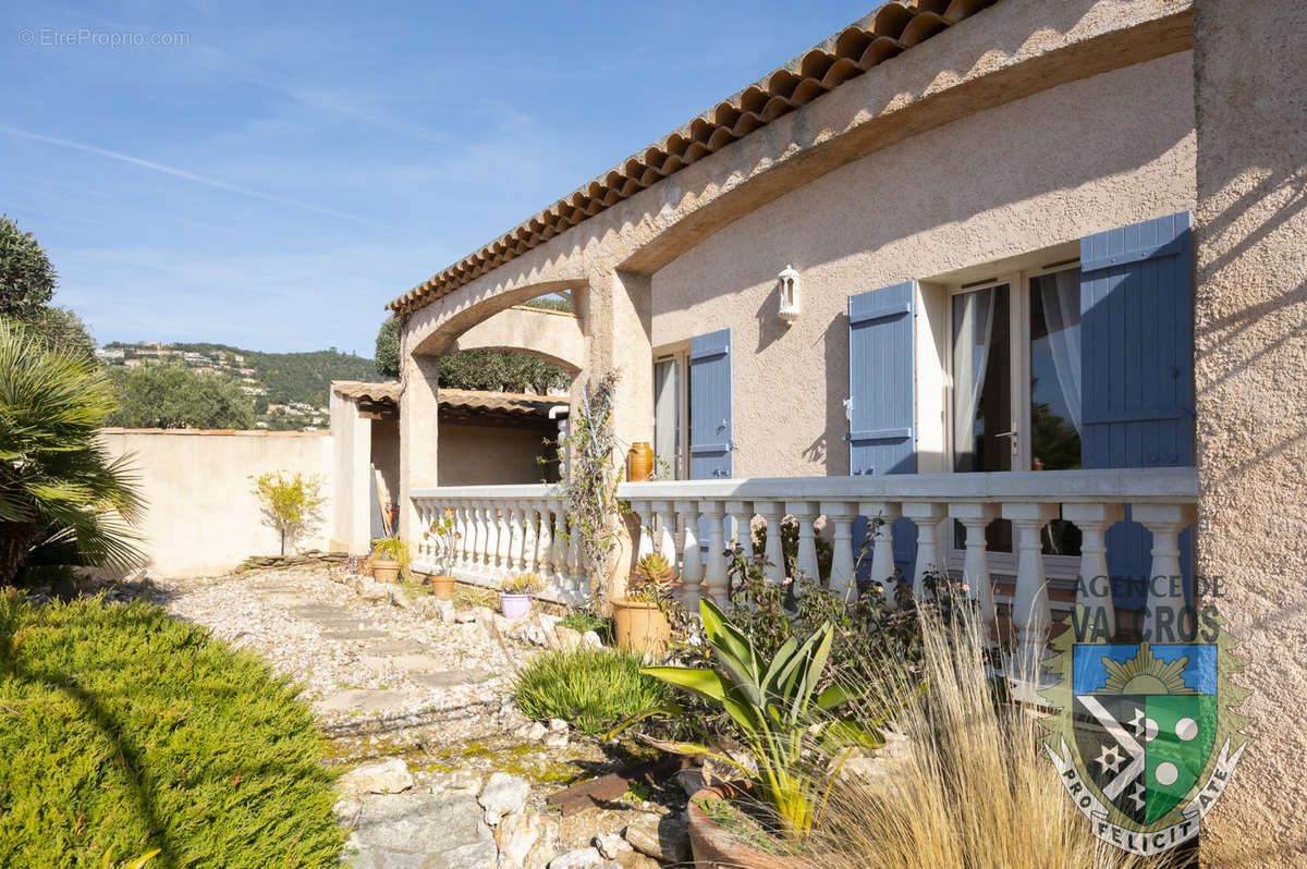 Maison à LA LONDE-LES-MAURES