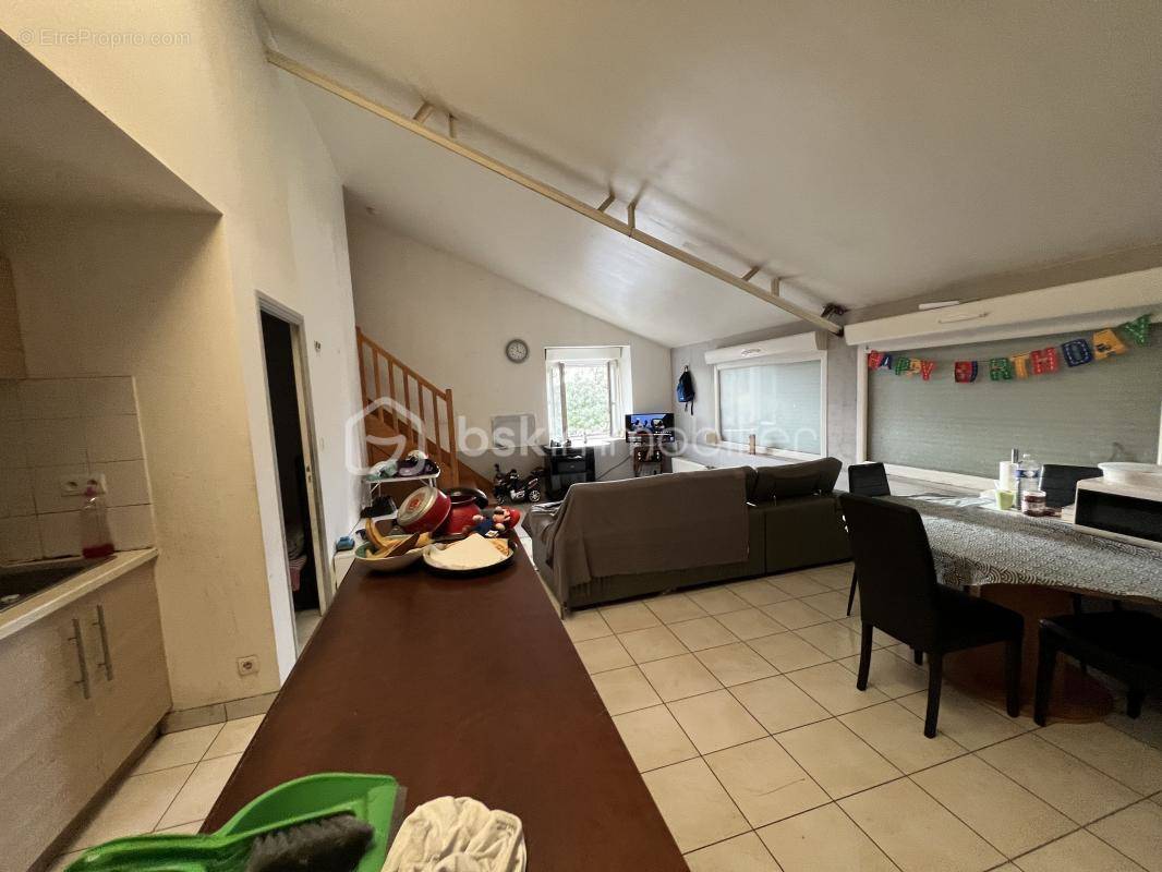 Appartement à LOCMINE