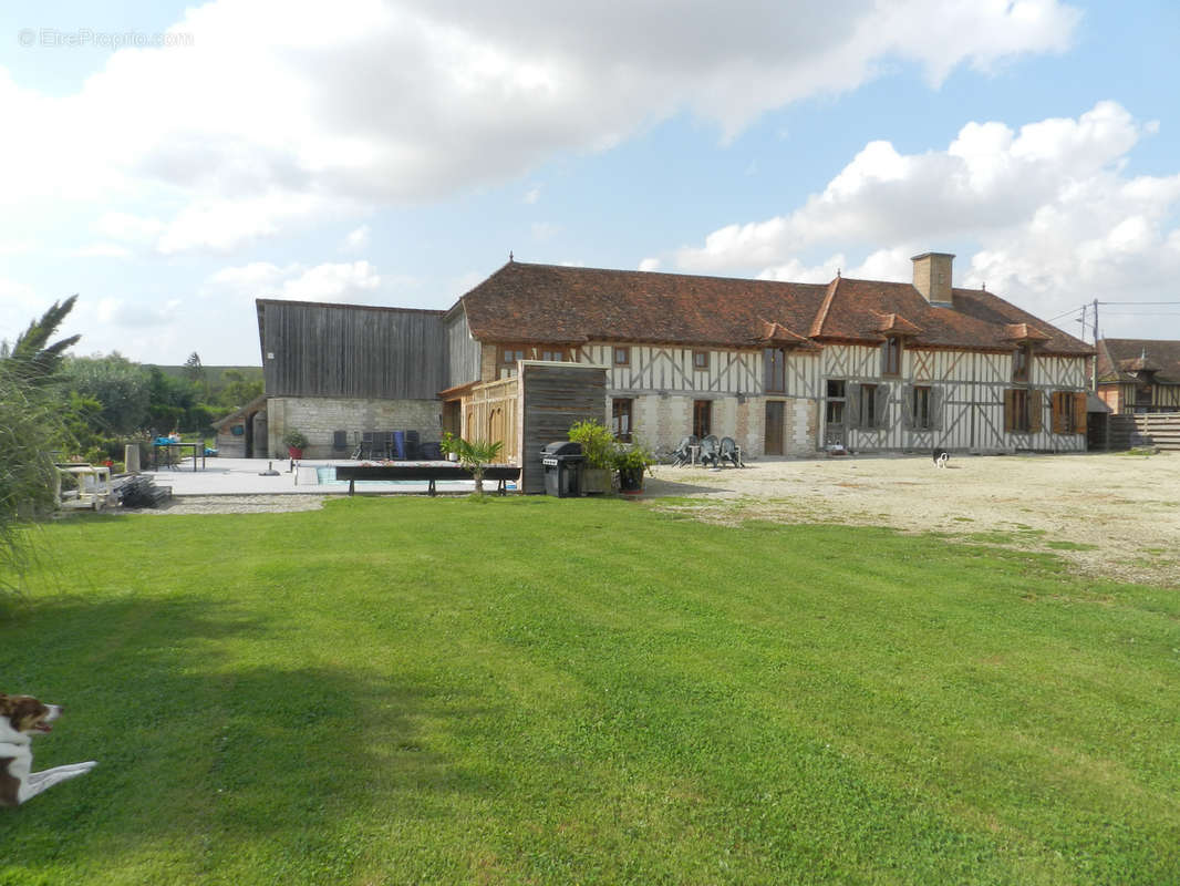 Maison à LAUBRESSEL