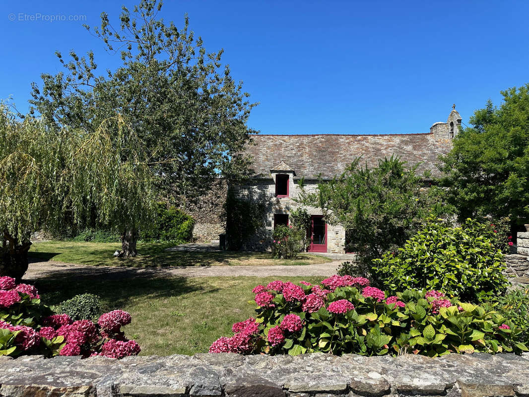 Maison à MATIGNON