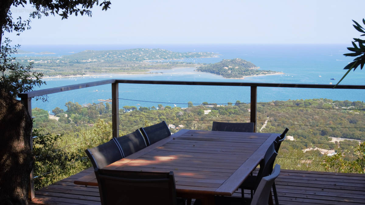 Maison à PORTO-VECCHIO