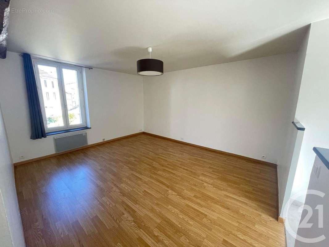 Appartement à DAMMARTIN-EN-GOELE