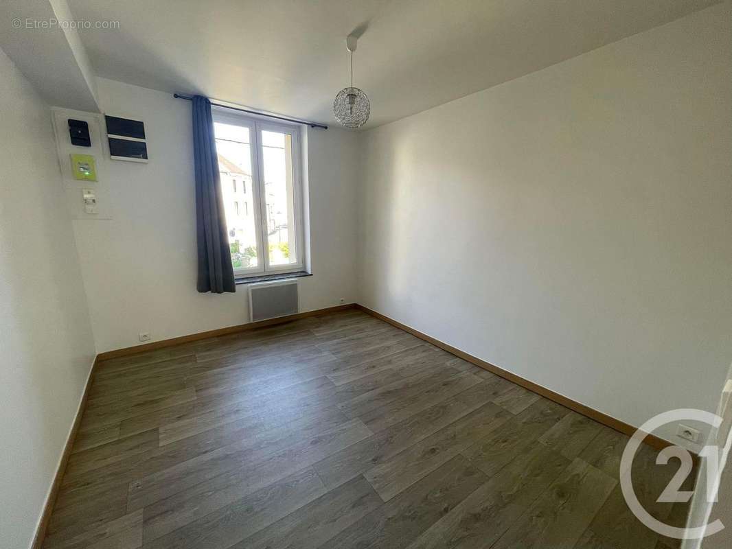 Appartement à DAMMARTIN-EN-GOELE