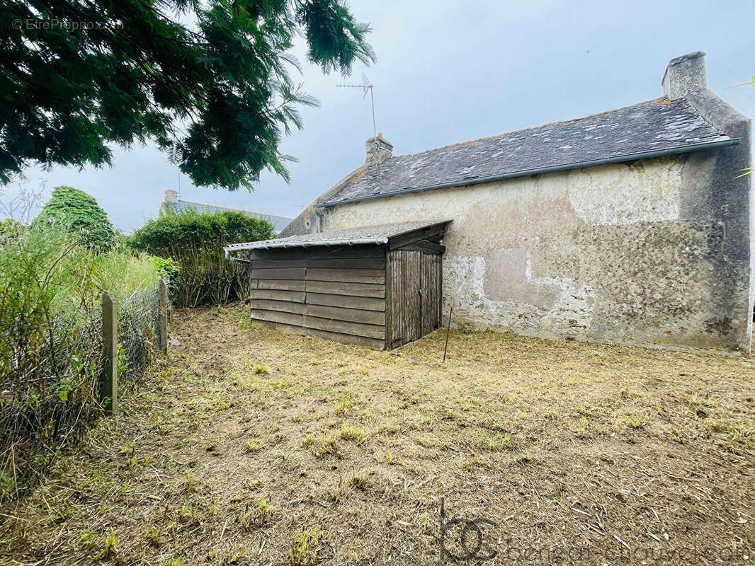 Maison à LE TOUR-DU-PARC