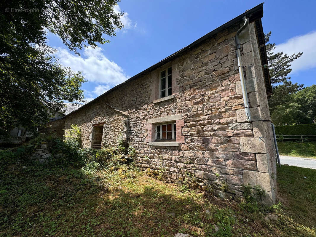 Maison à FAUX-LA-MONTAGNE