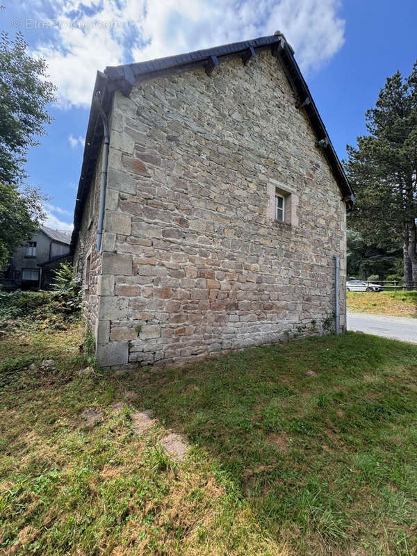 Maison à FAUX-LA-MONTAGNE