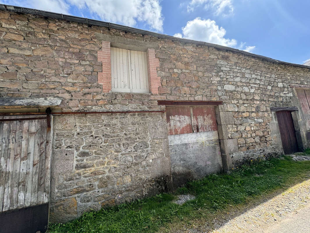 Maison à FAUX-LA-MONTAGNE