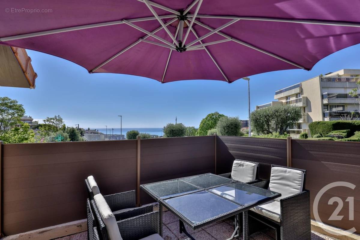 Appartement à NICE