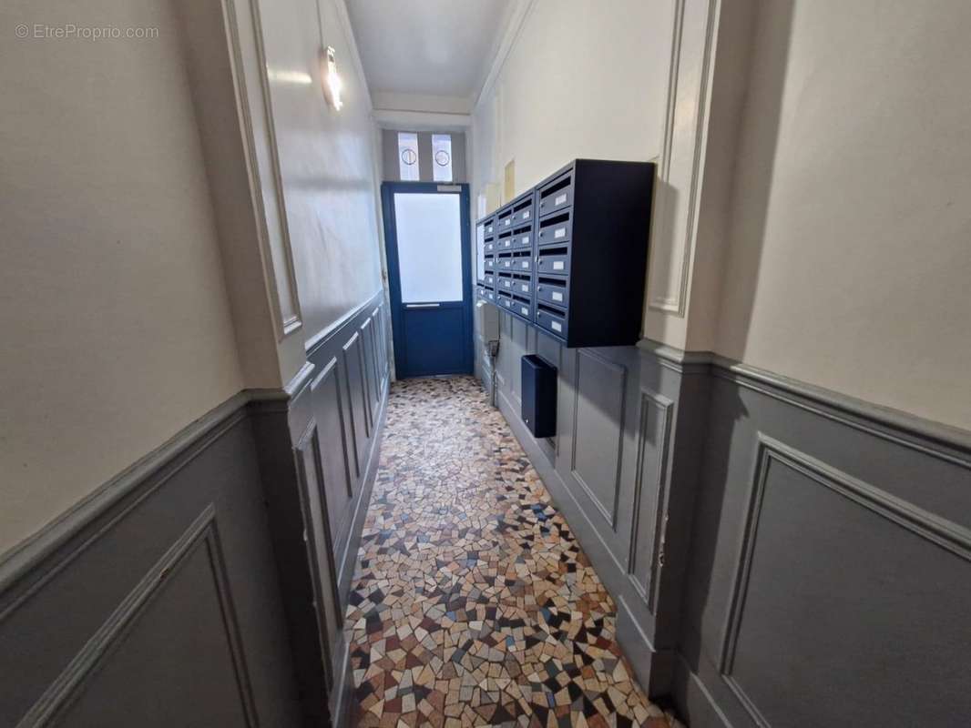 Appartement à PARIS-18E