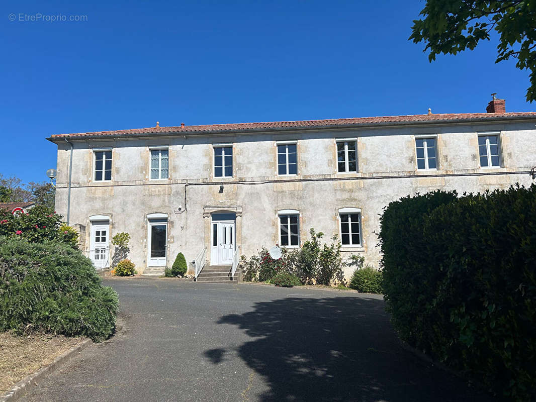 Appartement à CHAILLE-LES-MARAIS