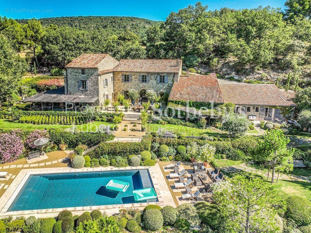 Maison à LA BASTIDE-DES-JOURDANS