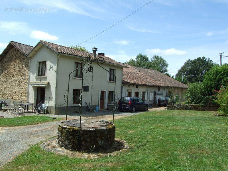 Maison à SAINT-BAZILE