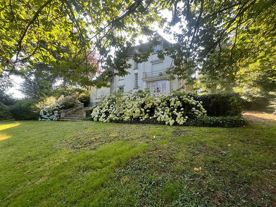 Maison à CORLAY