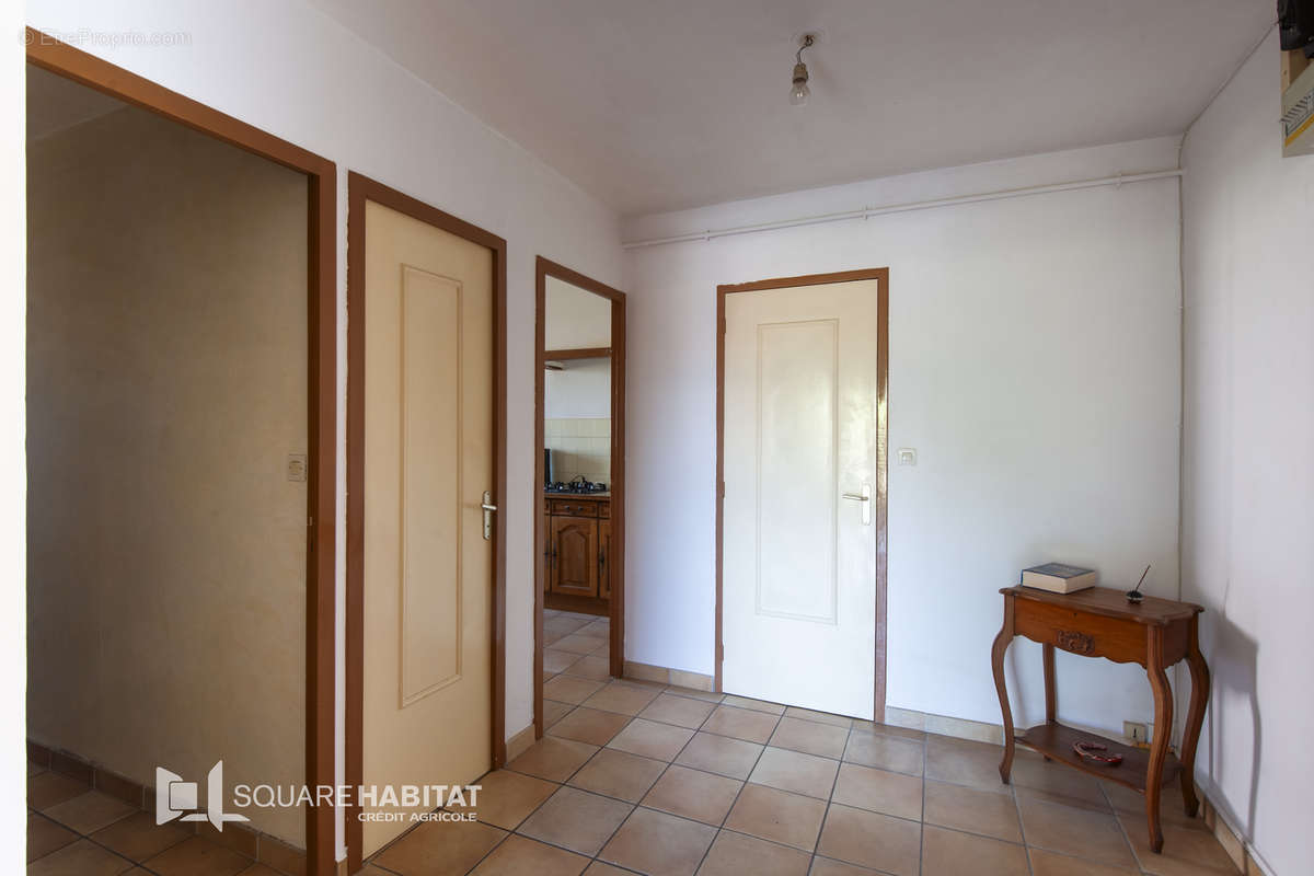 Appartement à ROGNAC