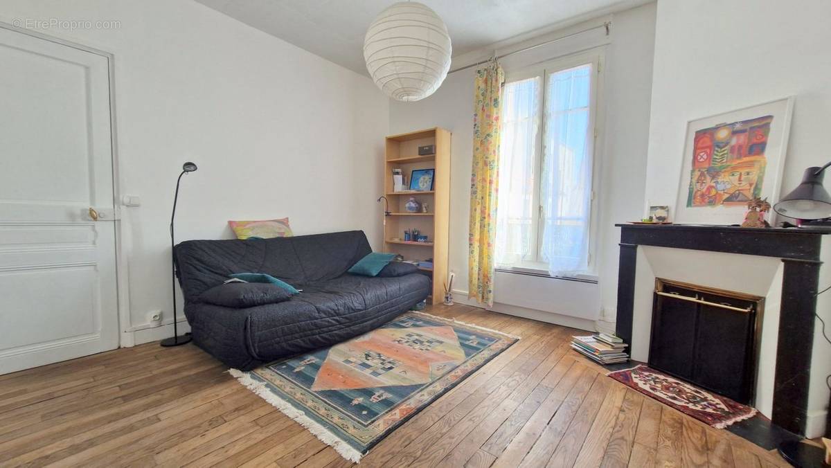 Appartement à MAISONS-ALFORT