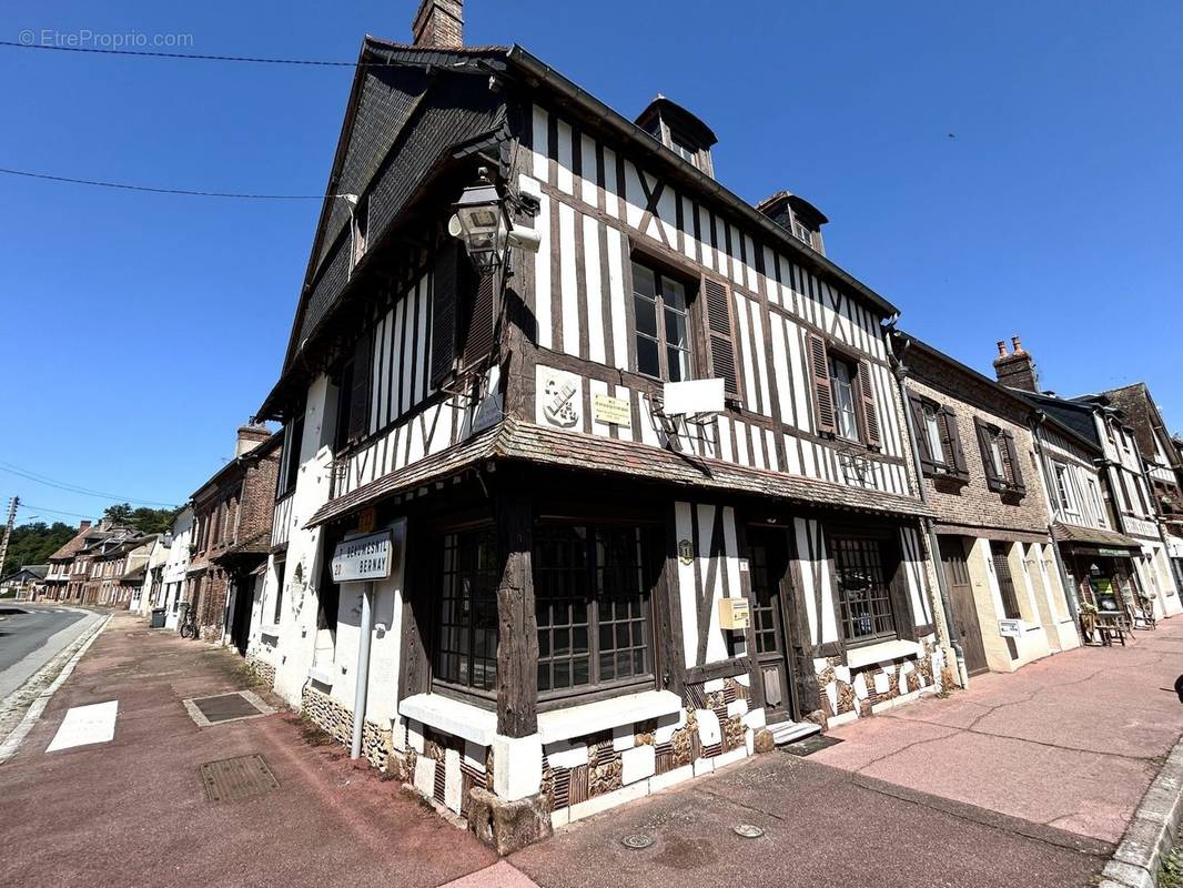 Maison à LA FERRIERE-SUR-RISLE