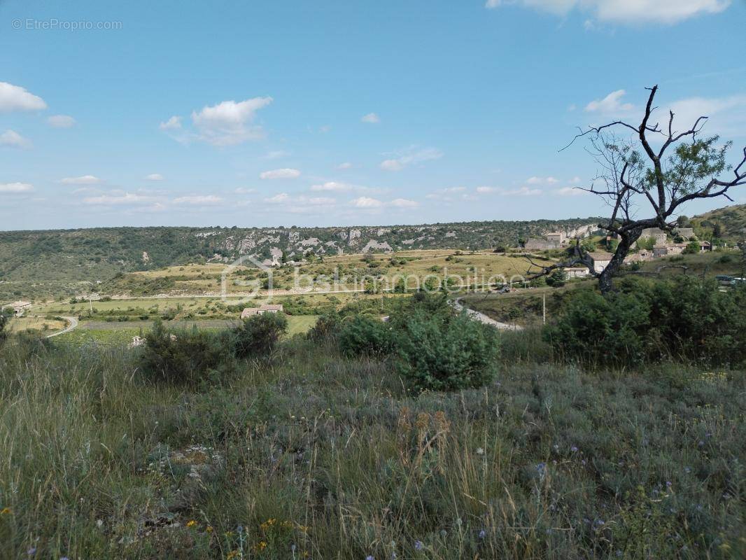 Terrain à GRAS