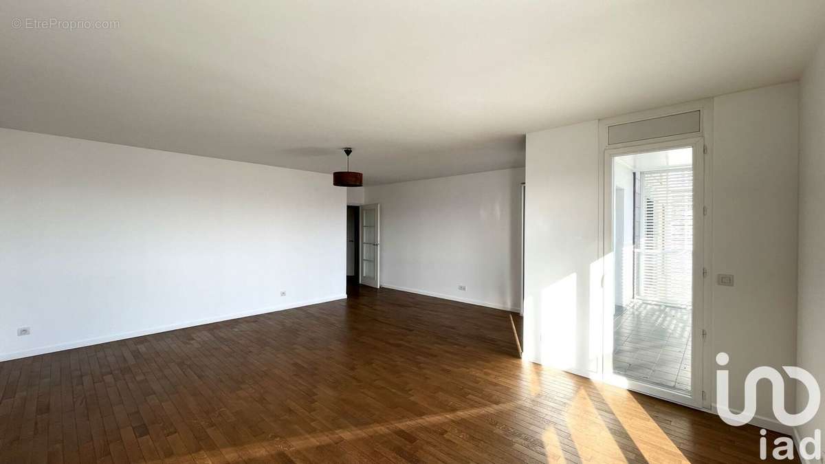 Photo 8 - Appartement à ISSY-LES-MOULINEAUX