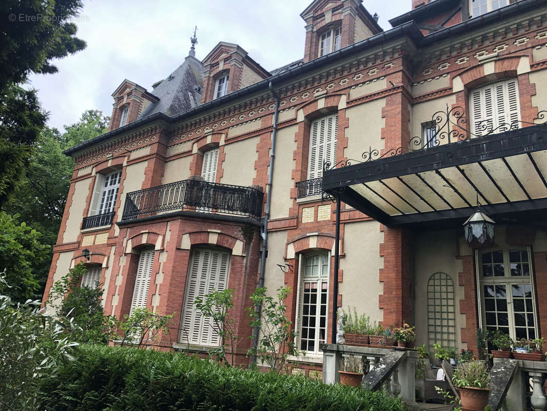 Appartement à FONTAINEBLEAU