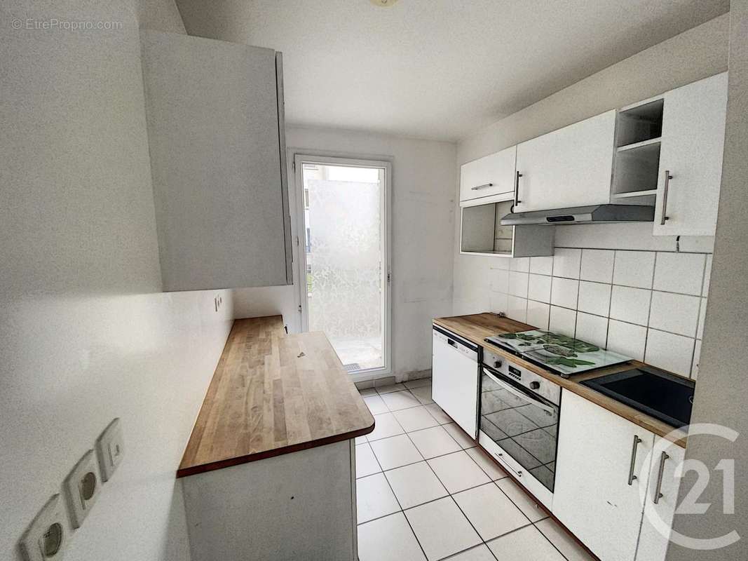 Appartement à DAMMARIE-LES-LYS