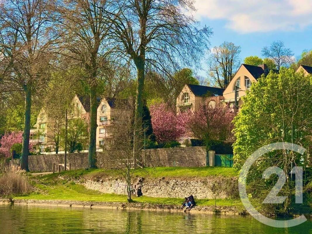 Appartement à LE MEE-SUR-SEINE