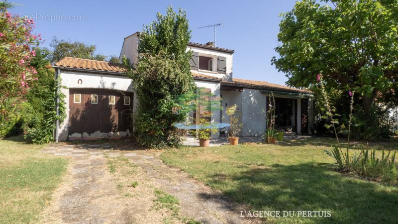 Maison à FOURAS