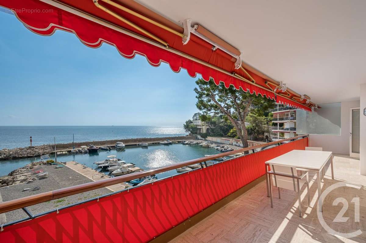 Appartement à EZE