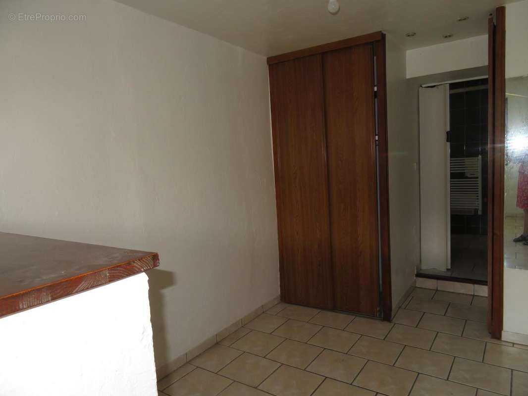   - Appartement à DRAGUIGNAN