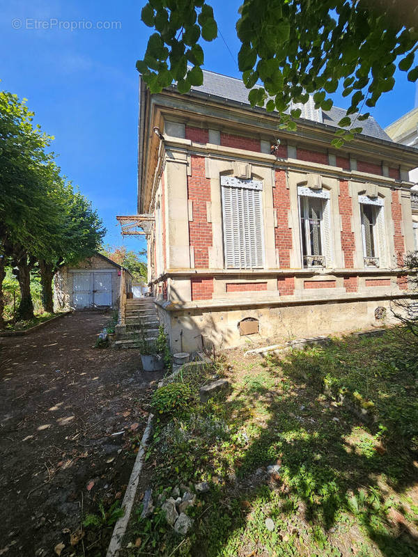 Maison à FERRIERES