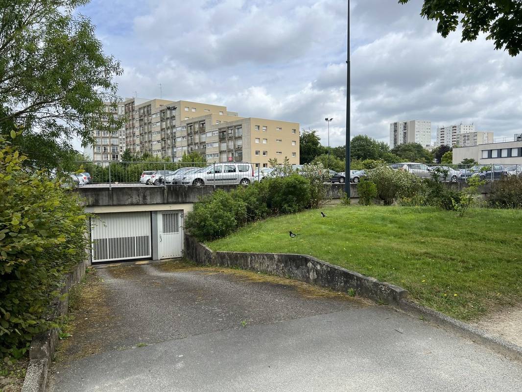 Parking à RENNES