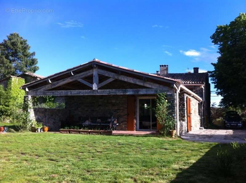 Maison à SAINT-FELIX-DE-PALLIERES