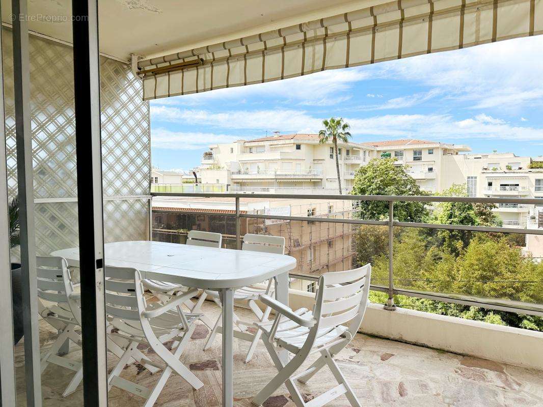 Appartement à CANNES